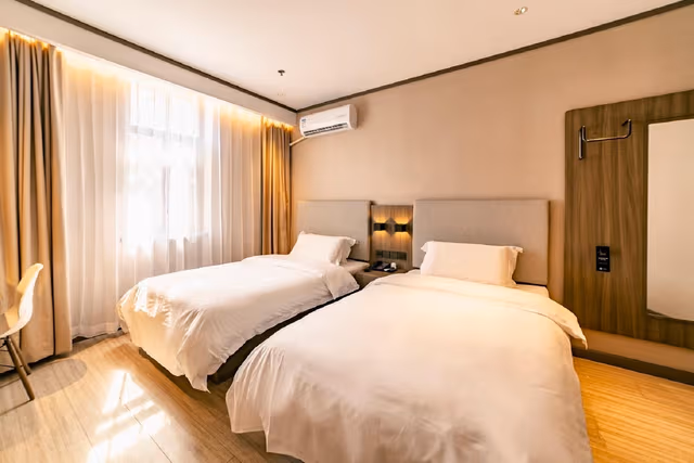 Huazhu - Family Room
