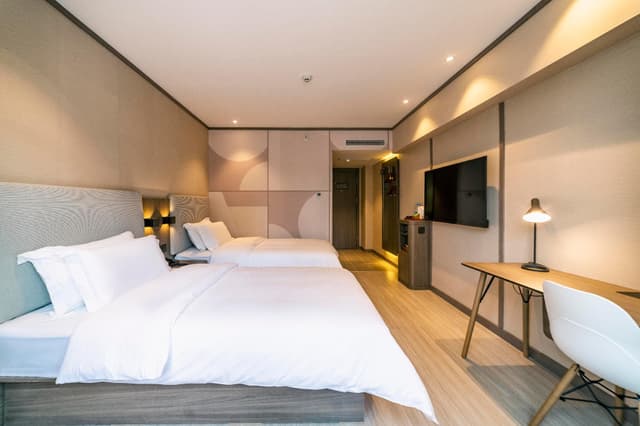 Huazhu - Twin Room