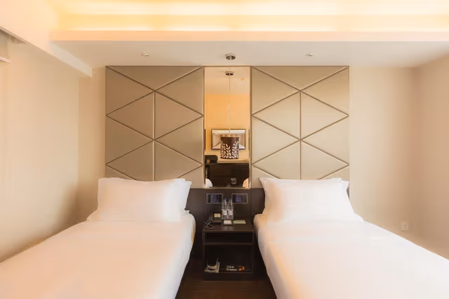 Twin Deluxe Room