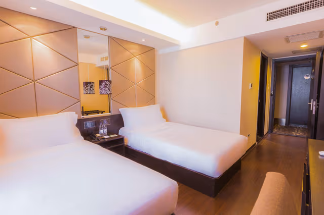 Huazhu - Select Courtyard Twin Room