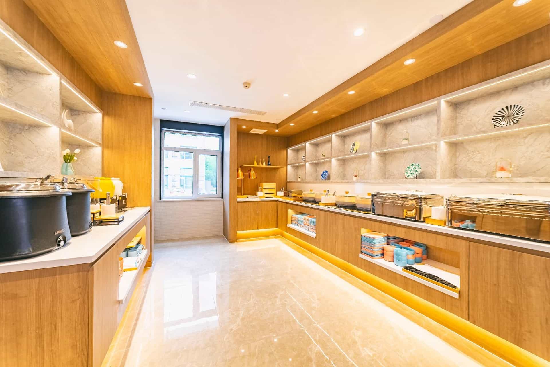 Hanting Hotel Qingdao Badaguan Taipingjiao Park Metro Station Hanting Hotel Qingdao Badaguan Taipingjiao Park Metro Station