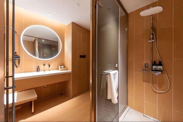 Comfort Twin Room