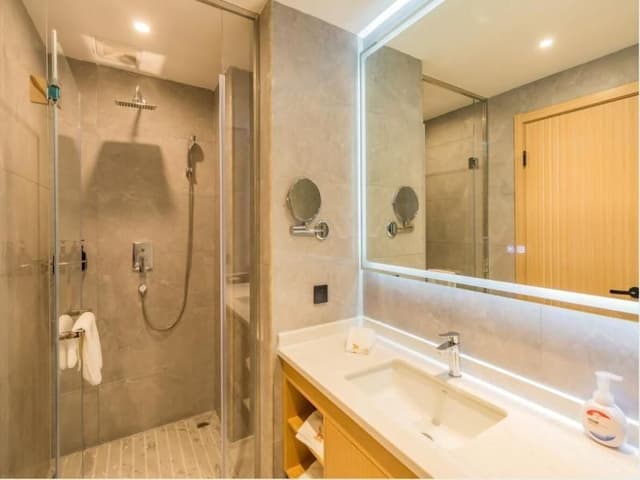 Twin Deluxe Room