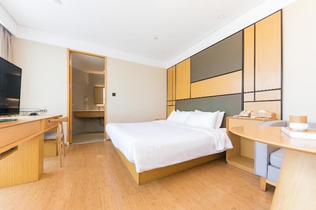 Waterbed Room