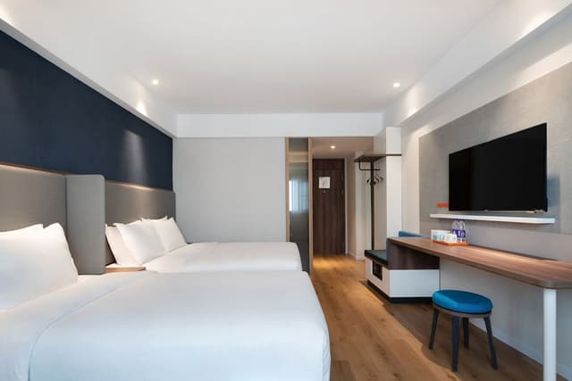 Standard Room, Multiple Beds