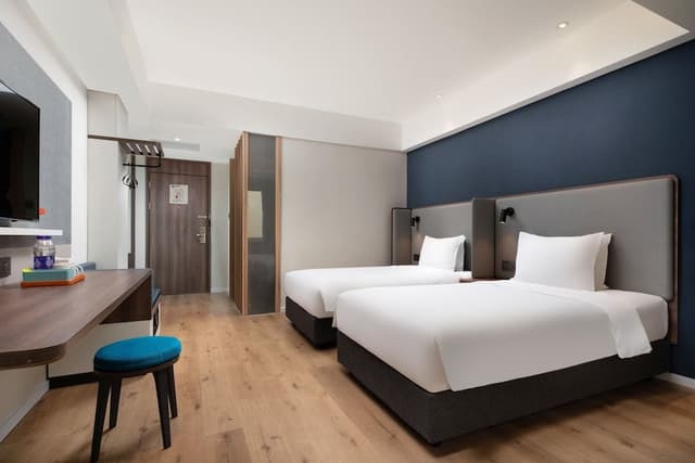 Standard Room, 2 Twin Beds, Sea View