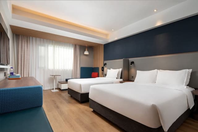 Standard Room, 1 King Bed, Sea View