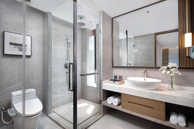 Suite, 2 Bedrooms (Dining Area)