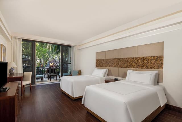 Signature Room, 2 Twin Beds (Swiss. with Swimming Pool)