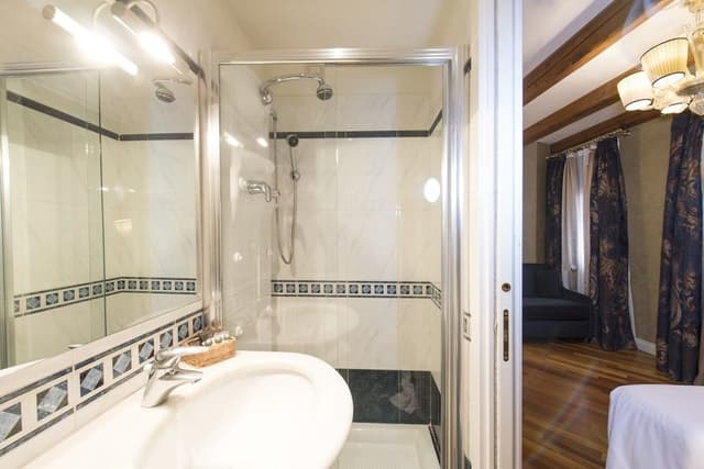 Superior Double Room (with extra bed)