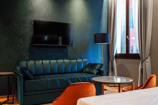 Double room Charming with 1 Sofa Bed