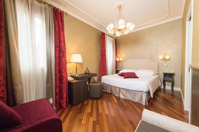 Superior Double Room (with extra bed)