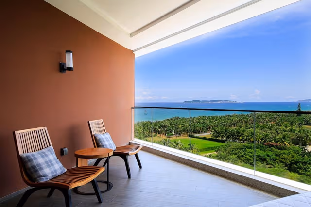 2 Double Beds Standard Ocean View