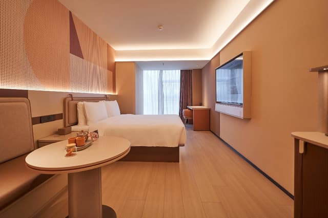 Huazhu - Business Bed Room