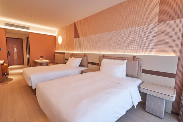 Huazhu - Select Twin Room