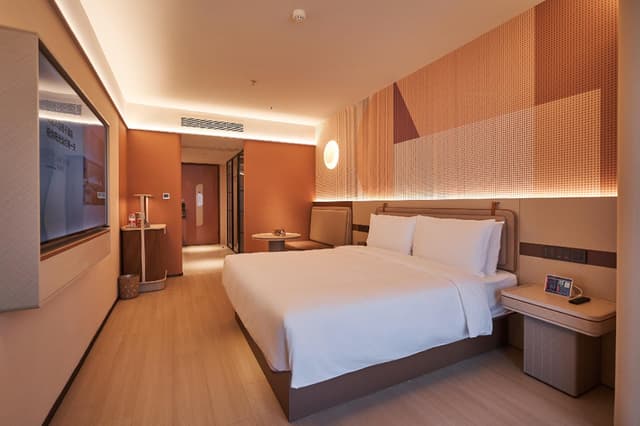 Huazhu - Business Bed Room