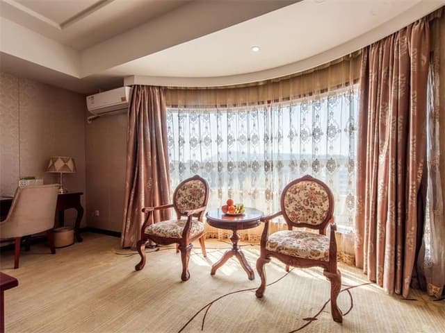 Vienna - 1 Bed Room with View