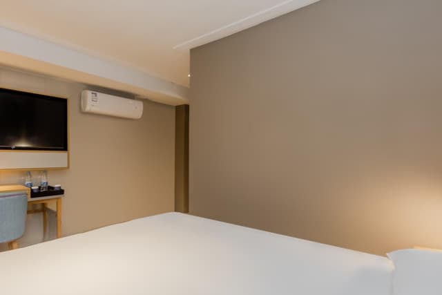HOM - 1 Bed Room A