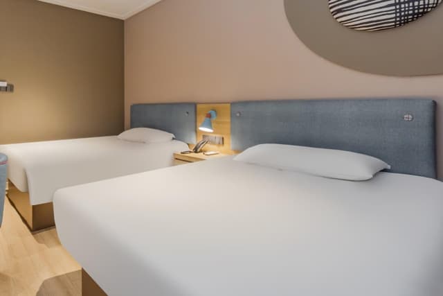 HOM - Twin Bed Room A