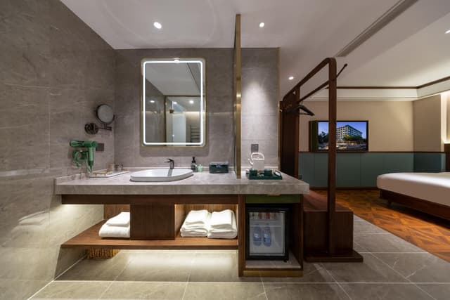 1 Plus 1 Promotion Flat Family City View D