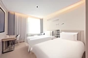 Twin Superior Room
