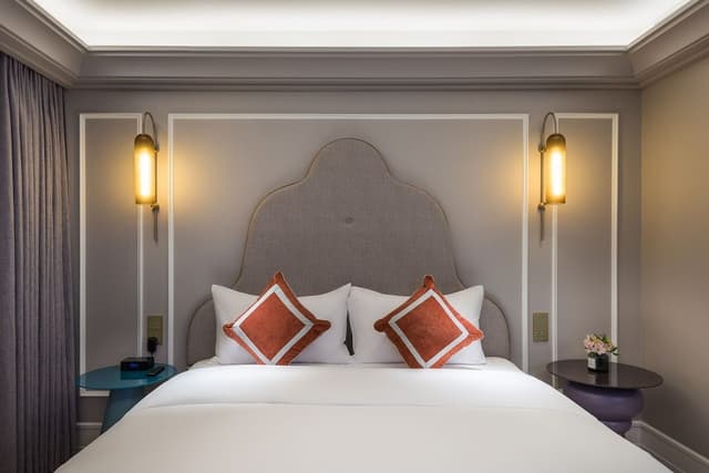 Superior Room, 1 King Bed