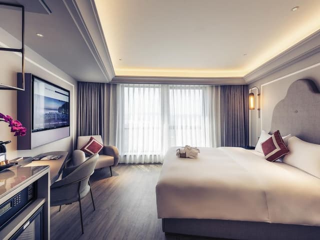 Privilege, Room, 1 King Bed