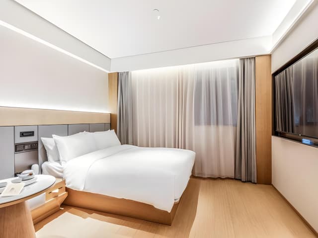 Superior Memory Foam Double Room