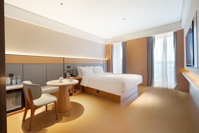 Huazhu - Business Bed Room