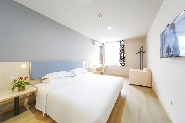 HOM - Business 1 Bed Room