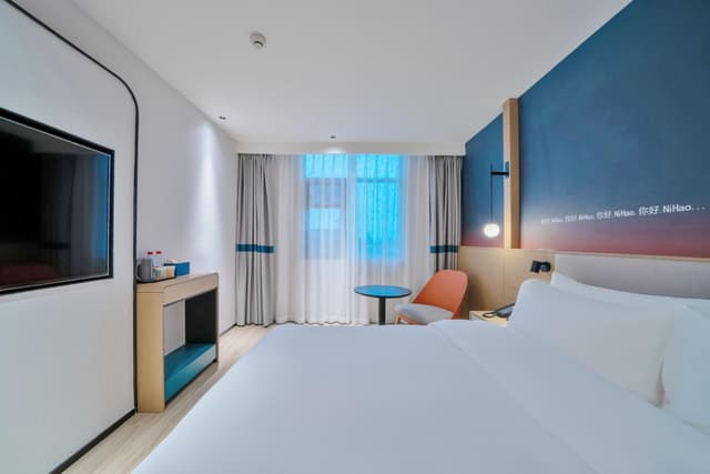Huazhu - Superior BedRoom