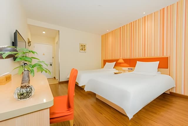 HOM - Twin Bed Room