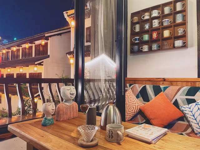 Huazhu - Twin Room