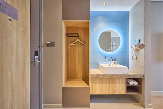 HOM - Twin Bed Room