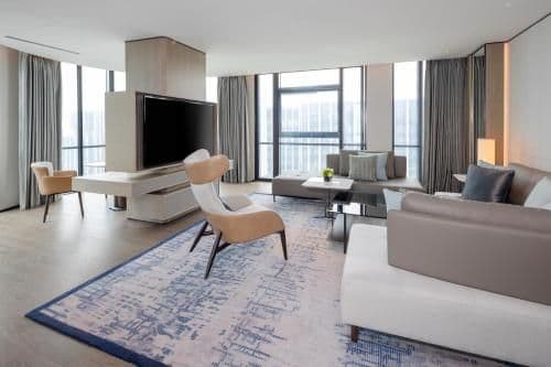 Executive Suite