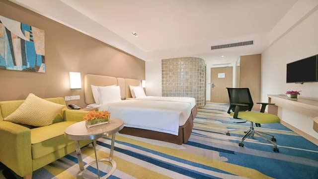 2 Twin Beds Standard Low Floor