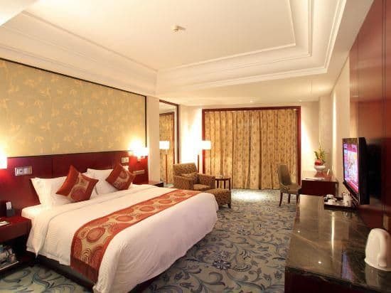 Executive Queen Room