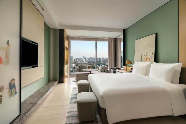 Deluxe Room, 1 King Bed (Executive King Room)