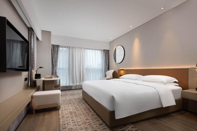 Standard King Room