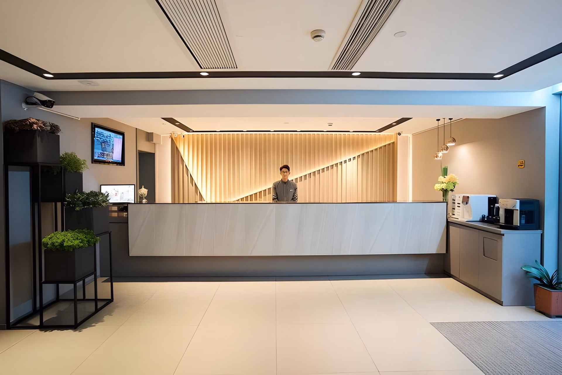 Home Inn Selected Hangzhou Qianjiang New City Sijiqing Caihe Road4