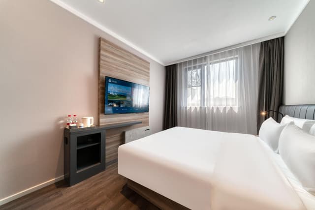 Huazhu - Superior BedRoom