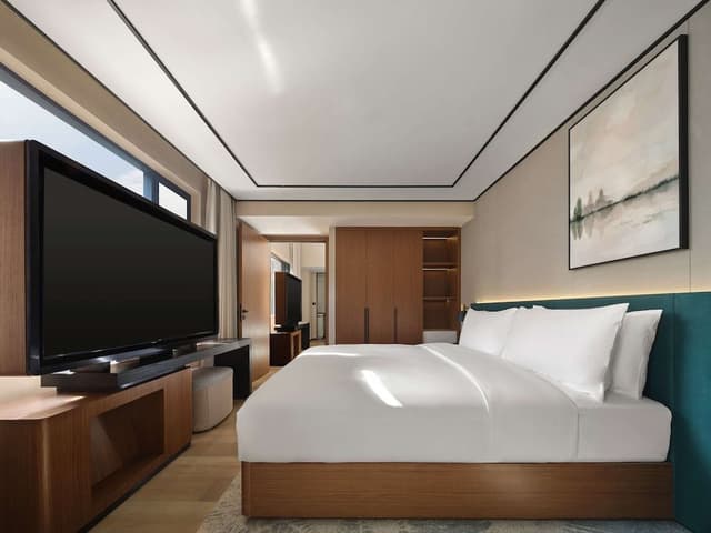 Deluxe Suite, 1 King Bed