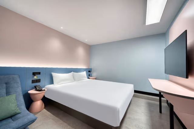 Huazhu - Feature 1 Bed Room