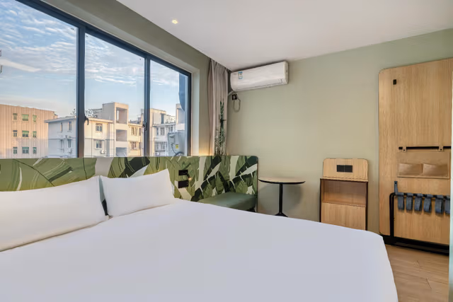 Huazhu - Shushi Bed Room