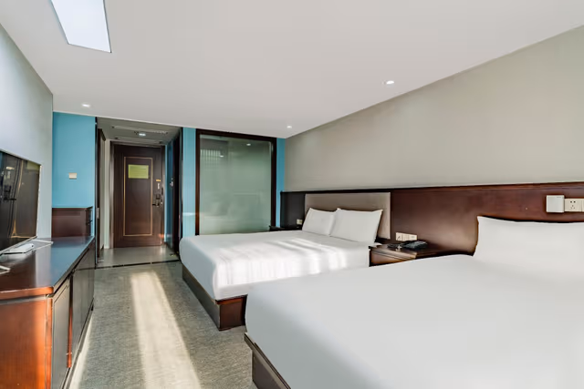 Huazhu - Deluxe Family Room