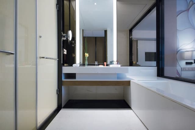 Standard Room, 1 King Bed (High Floor)