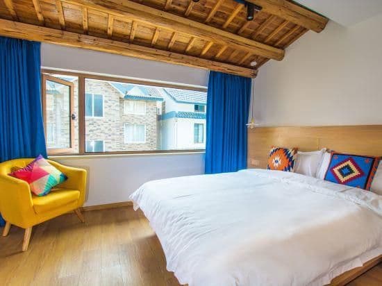 Guestroom - 4-Person Occupancy