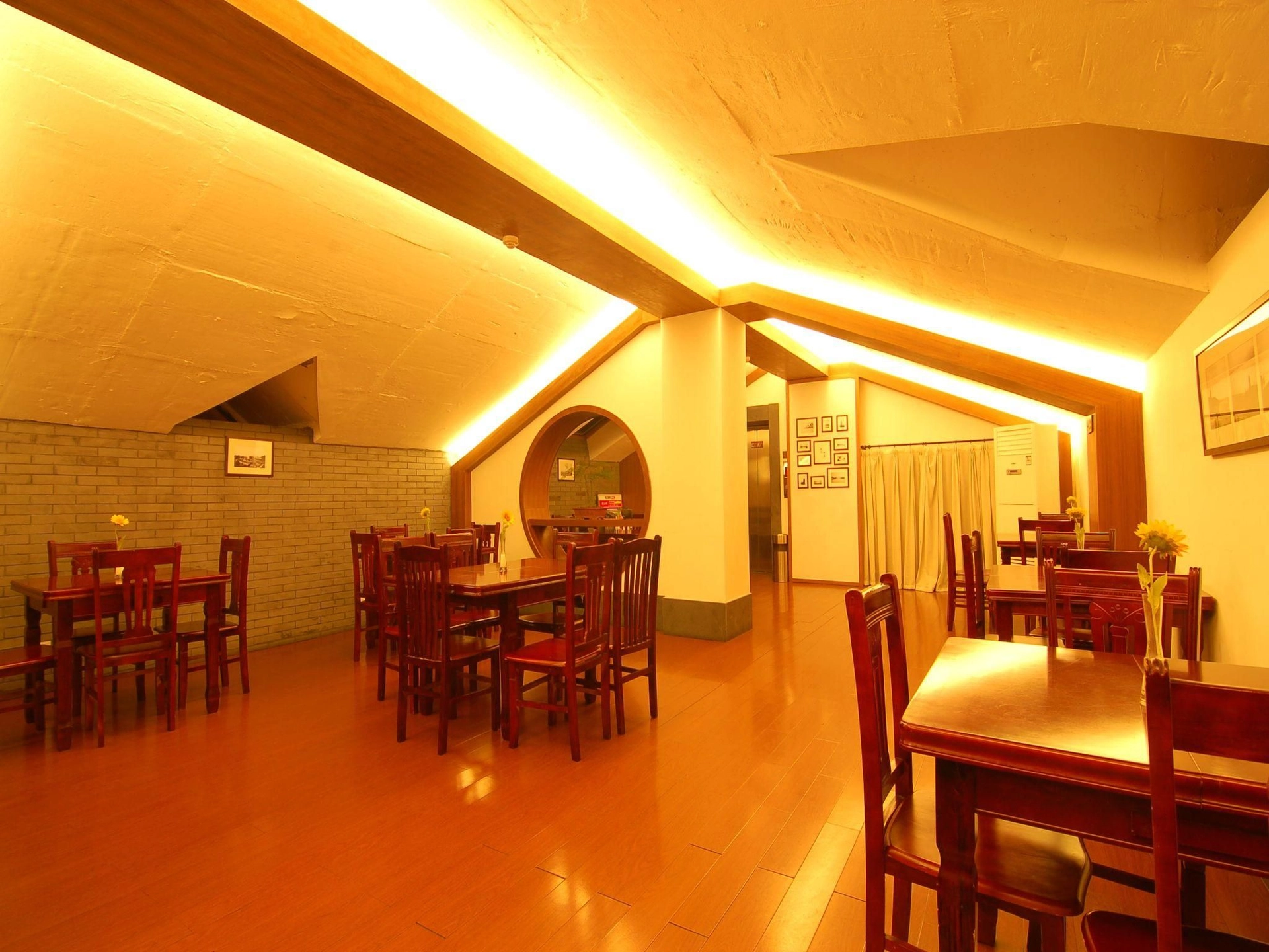 โรงแรมวูยางสตาร์อินน์แอนด์ฮางซูยูจีบรานช์ (Wuyang Star Inns & Hotels Hangzhou Yujie Branch)1