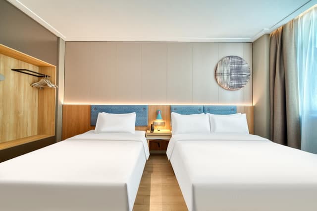 HOM - Twin Bed Room
