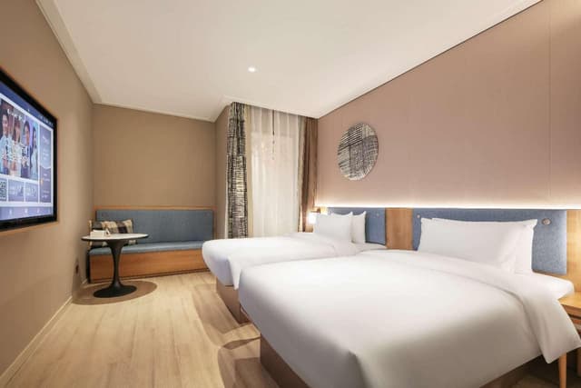 HOM - Twin Bed Room